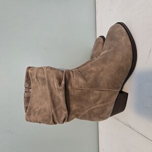 Stylish Tan Ankle Boots
